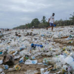  Hasta 11 millones de toneladas de plásticos en el lecho oceánico, según los científicos