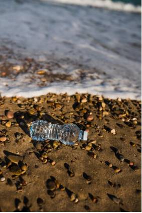 El enfoque «de la fuente al mar» puede frenar la amenaza de la contaminación por plásticos