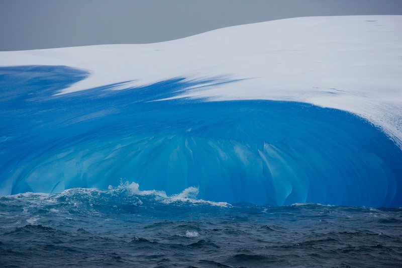 Un colapso en Groenlandia debido al cambio climático generó un megatsunami que sacudió el planeta