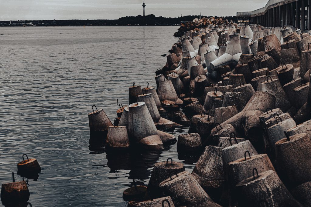 LA EXPLOTACION DE LOS DEPOSITOS SUBMARINOS NO CONSOLIDADOS