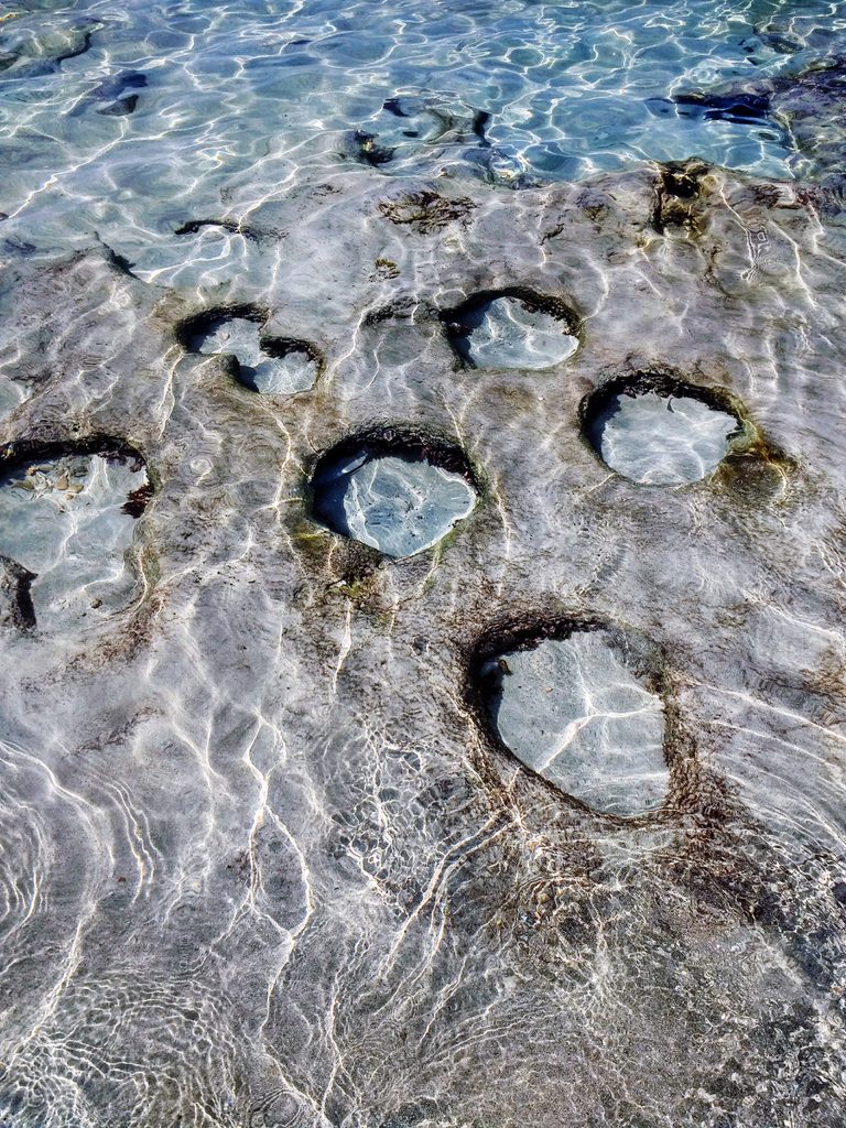 La densidad de los nódulos en el fondo de los océanos